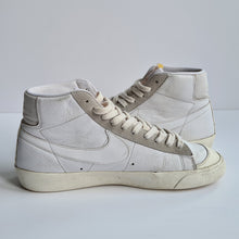 Load image into Gallery viewer, Nike Blazer Mid 77 Vintage Sail Platinum UK10
